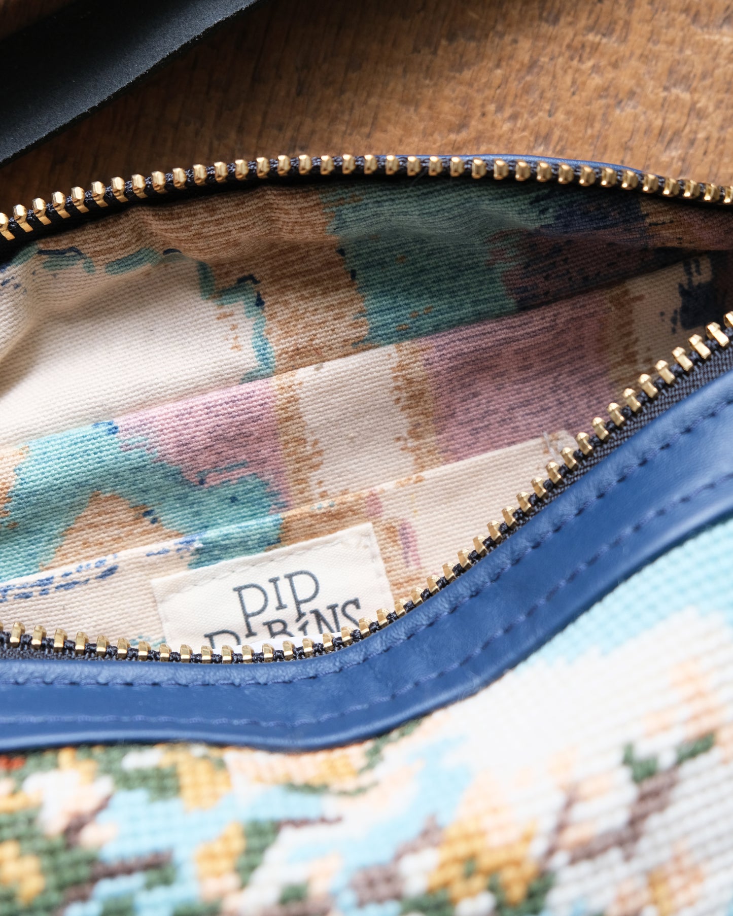 Heritage Mini Tabitha: Summer Sky II