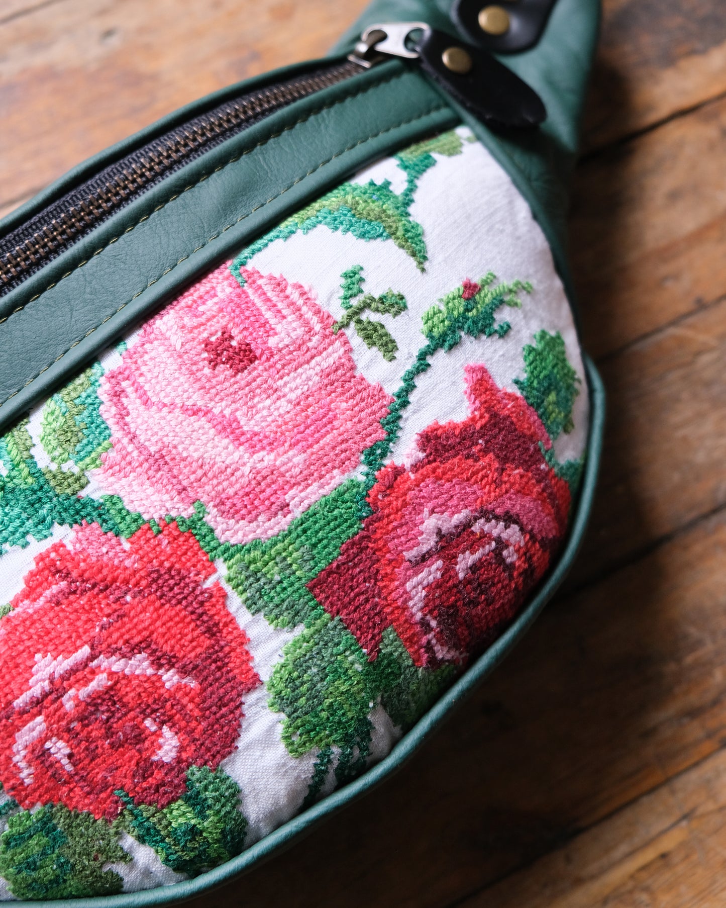 Heritage Mini Tabitha: Rosebush