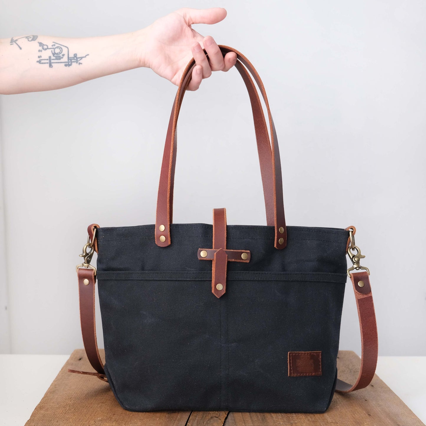 Dionne Tote: Black