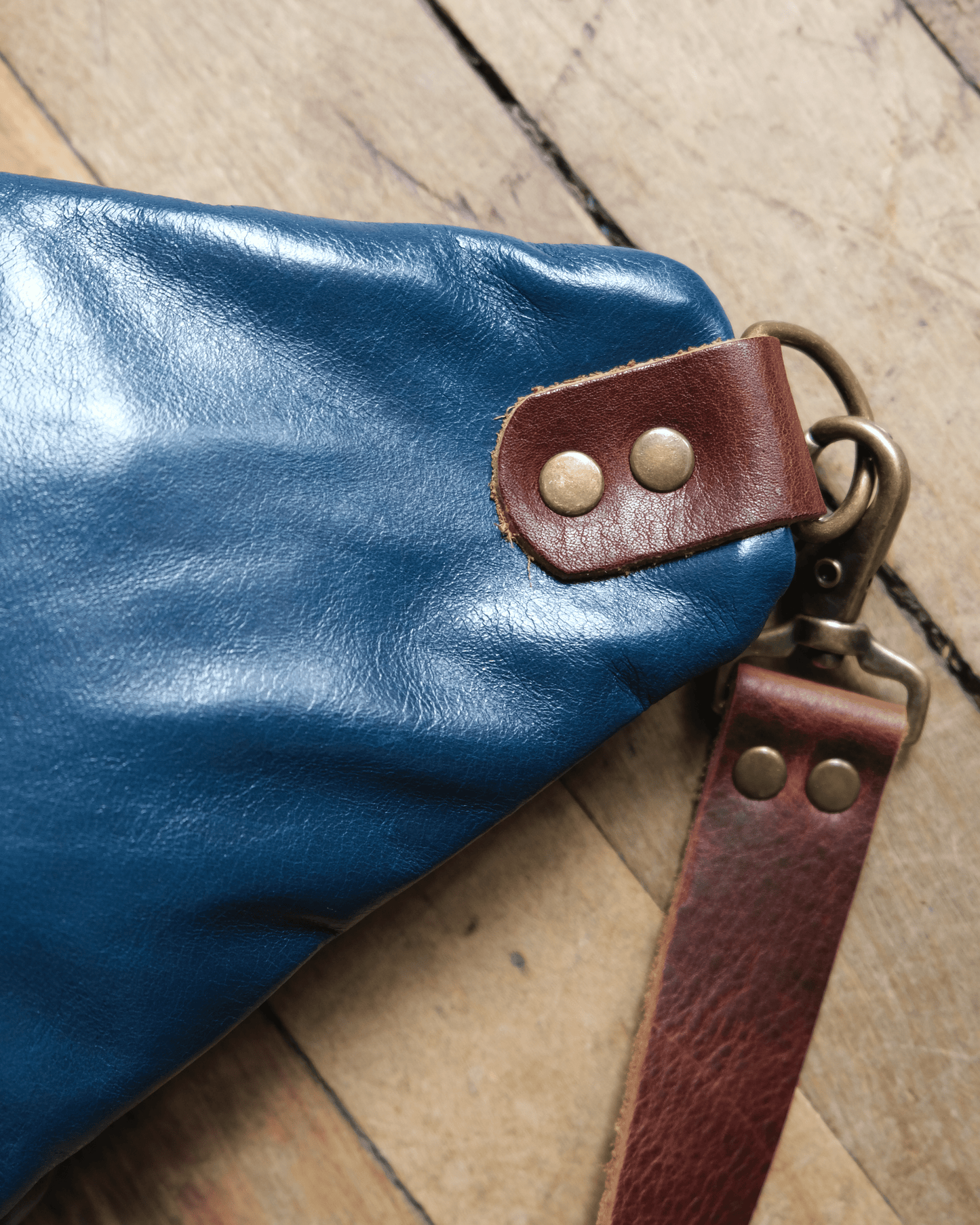 Mini Tabitha: Kitty Cats & Blue Leather