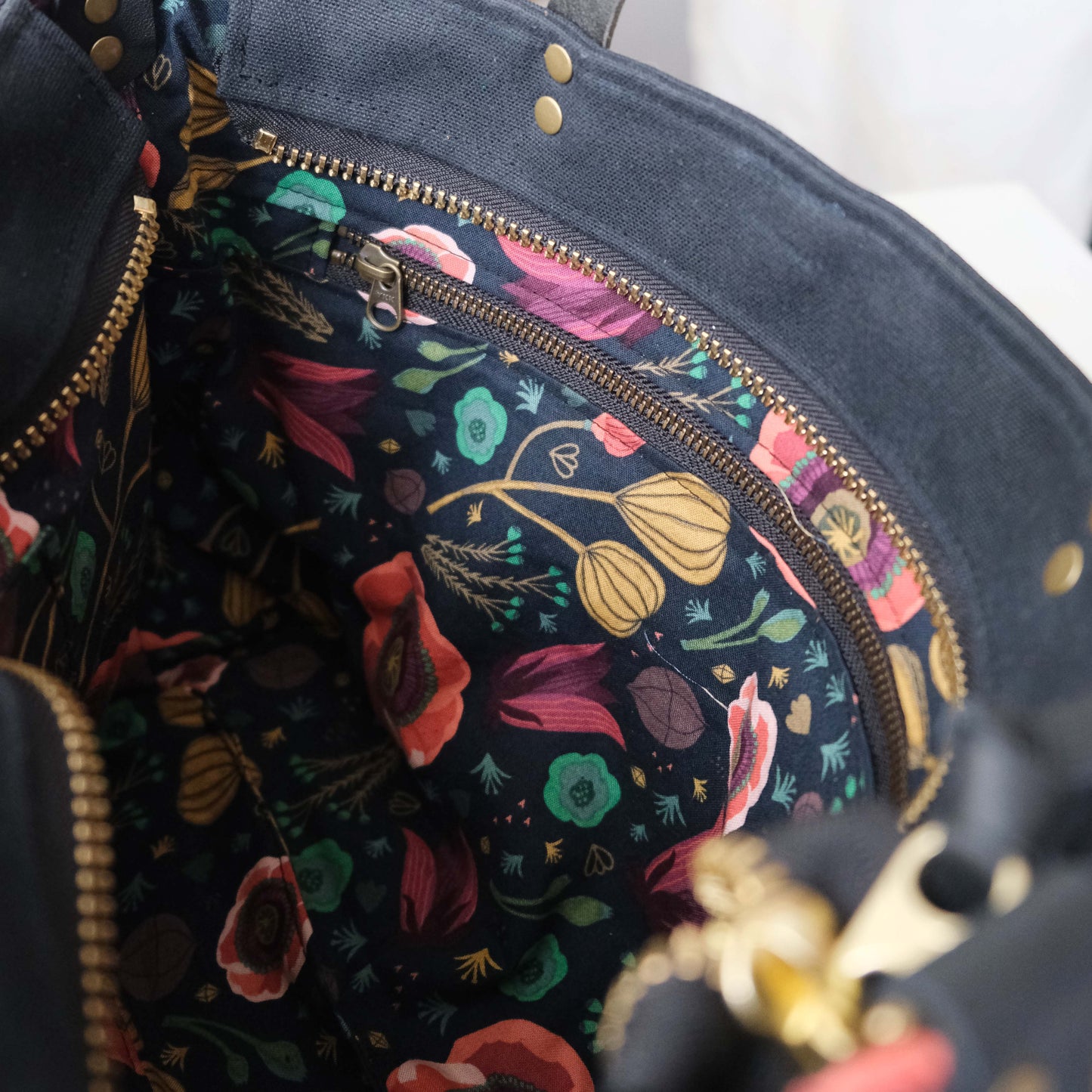 Laine Tote: Black