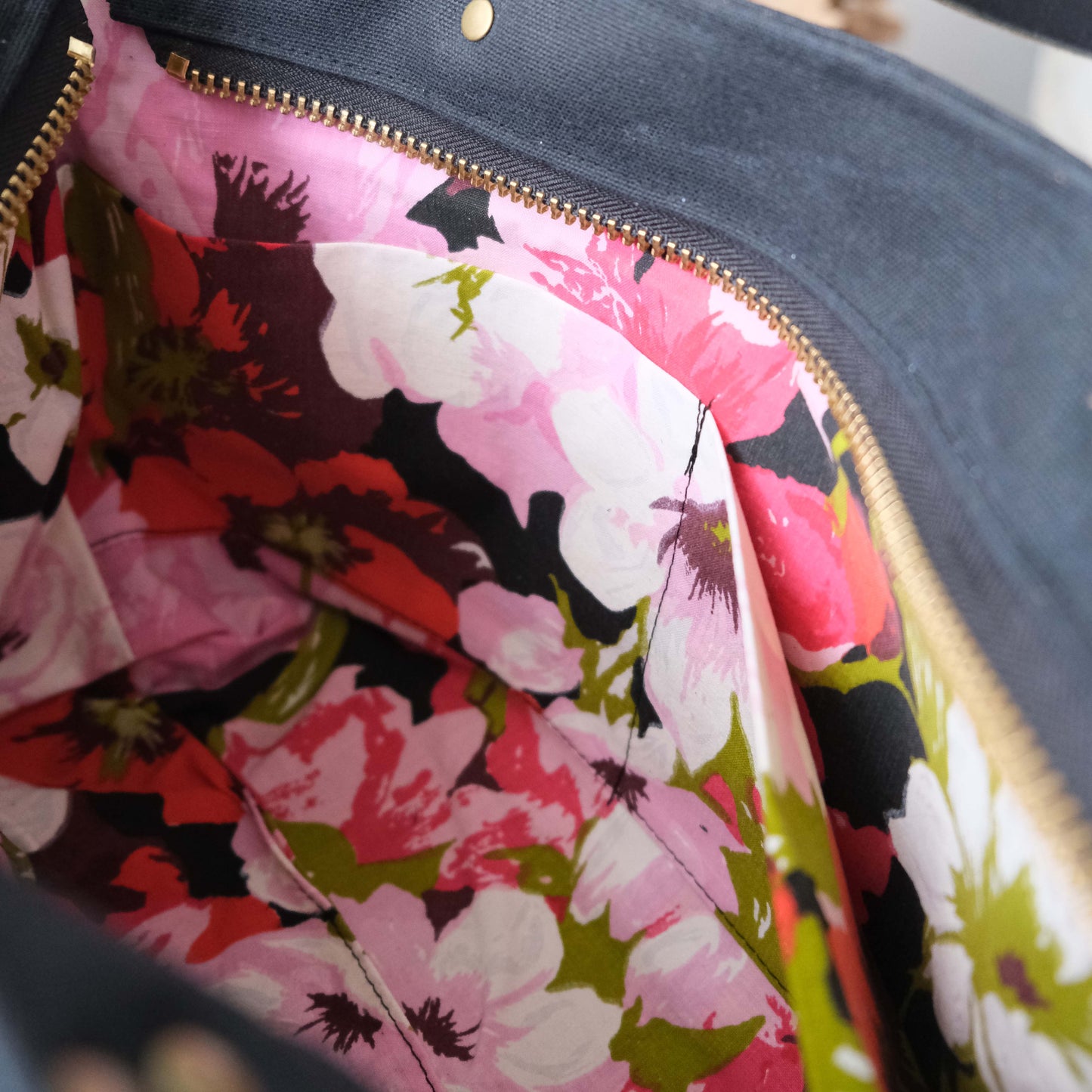 Laine Tote: Black