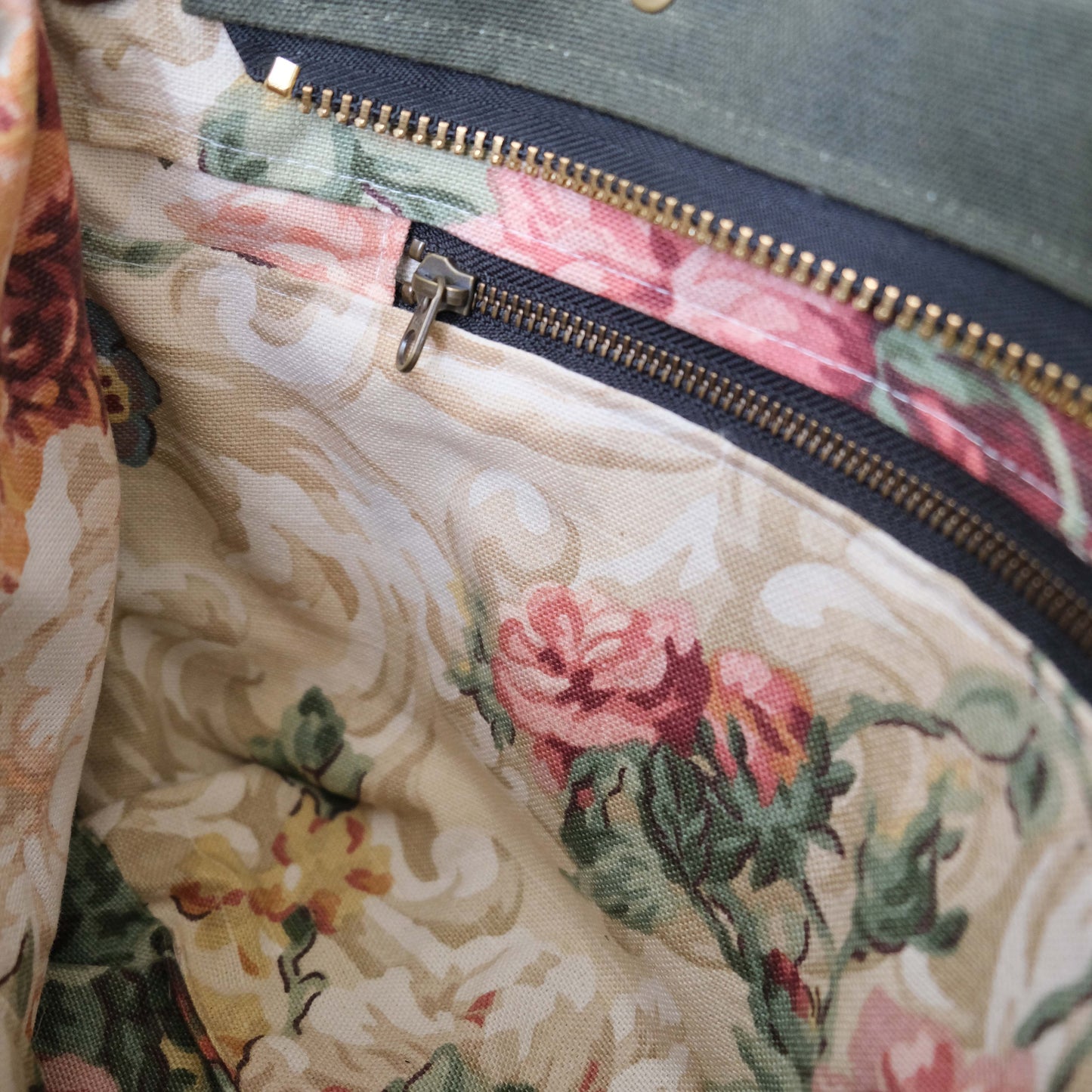 Laine Tote: Olive