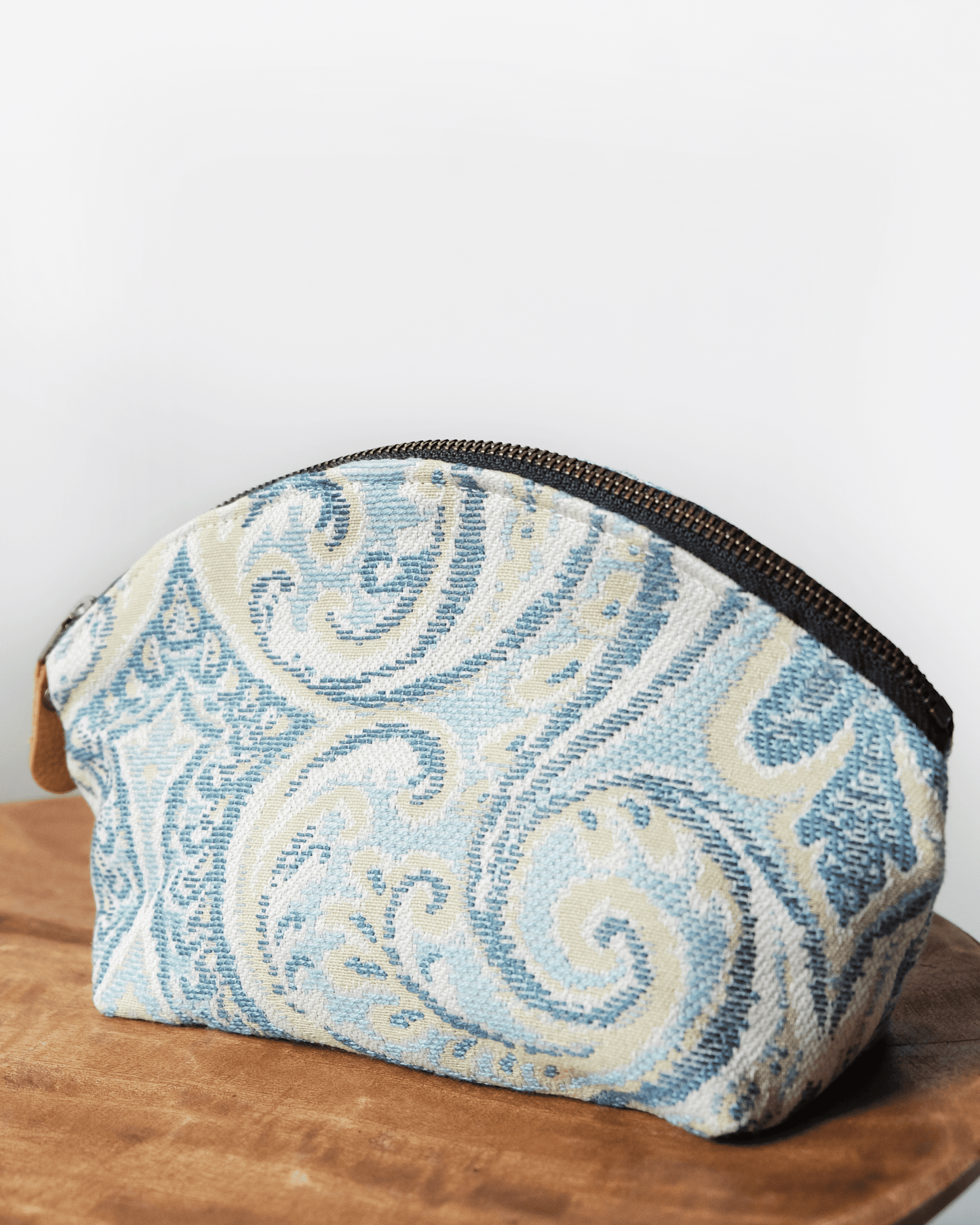 Max Lex Pouch: Swirls