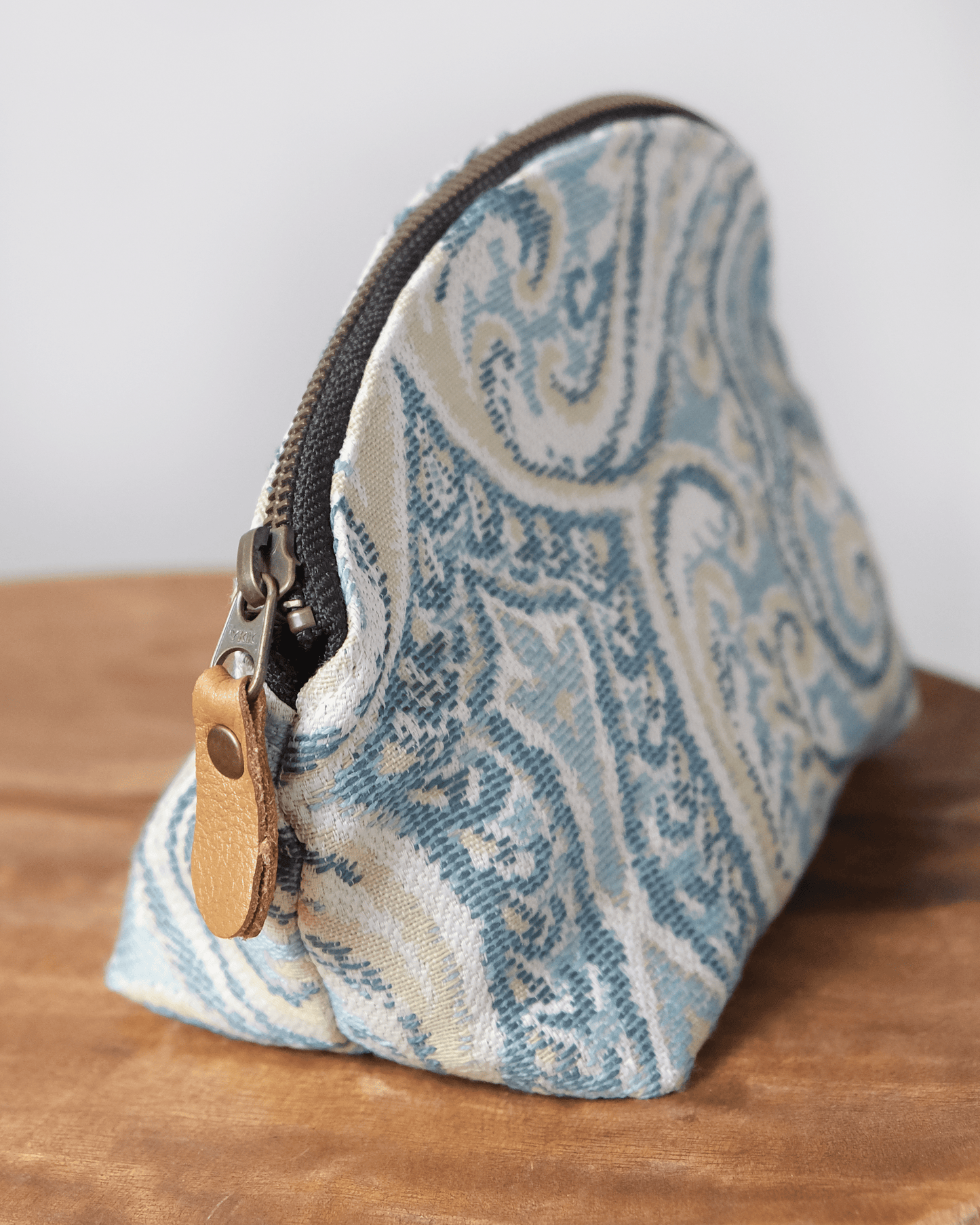 Max Lex Pouch: Swirls