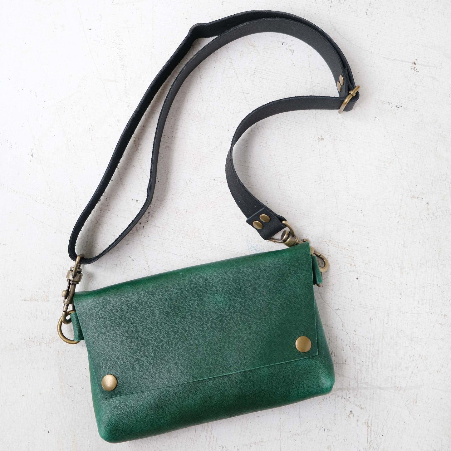 Luna Bag: Emerald Leather