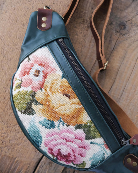 Mini Tabitha: Cross Stitch I