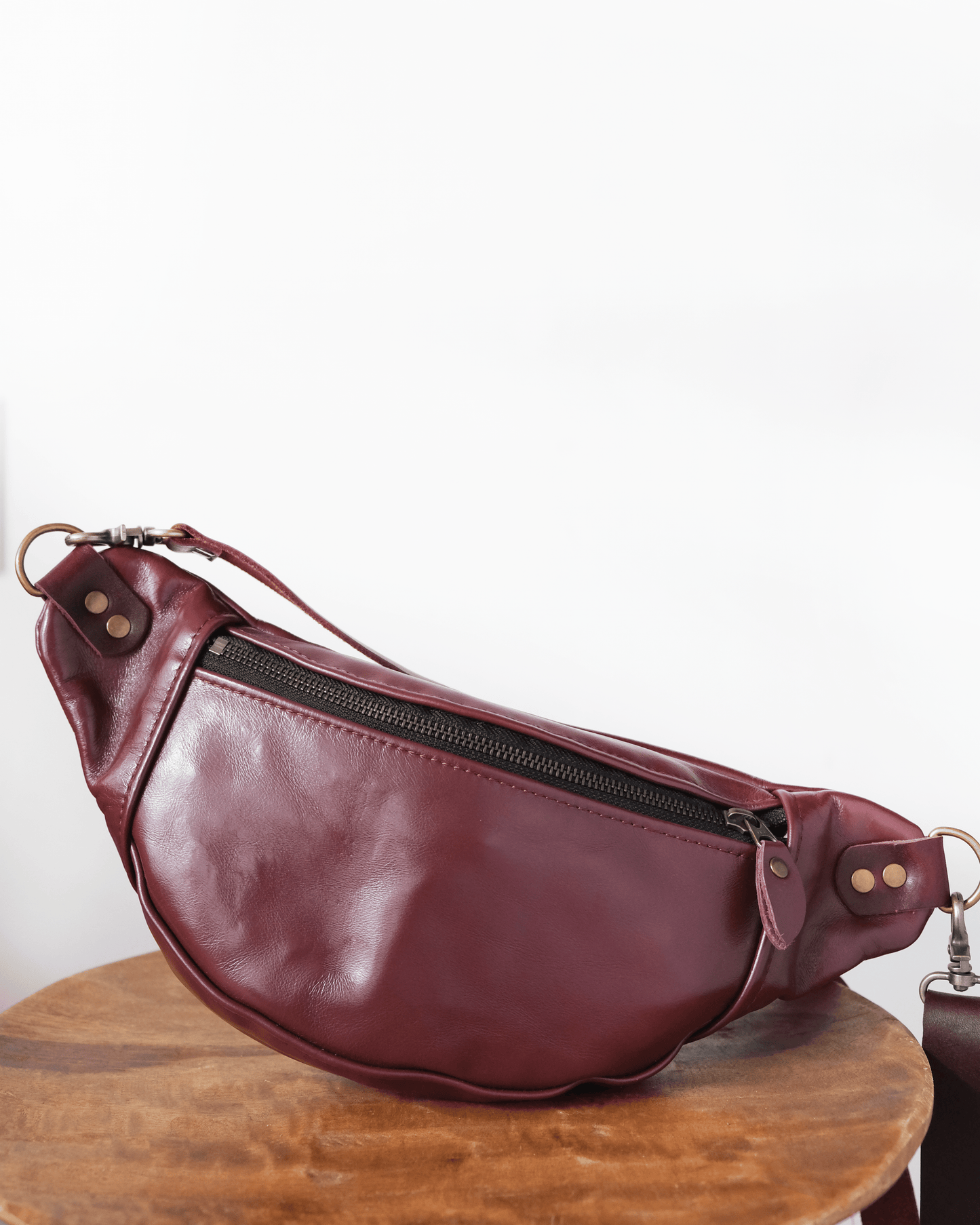 Mini Tabitha: Burgundy