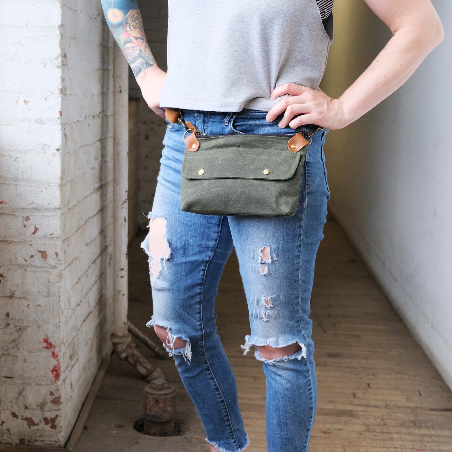 Pip Pouch: Charcoal/Navy