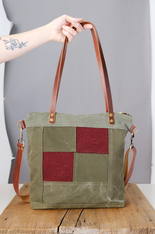 Heritage Tote No. 124