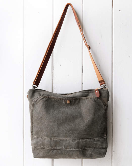 Heritage Day Bag No. 38