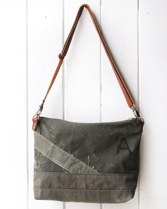 Heritage Day Bag No. 40