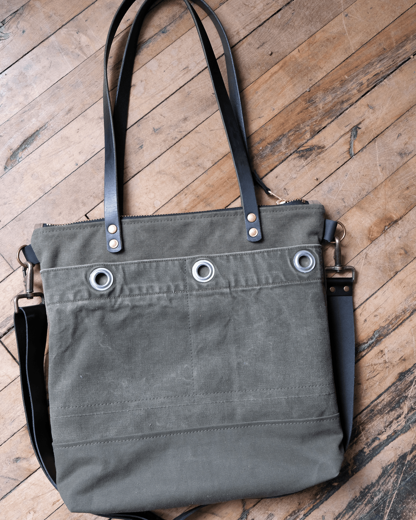 Heritage Tote No. 162