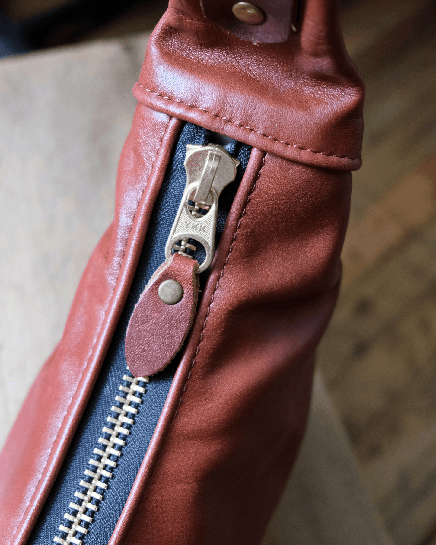 Mini Juno Bag: Auburn Brown
