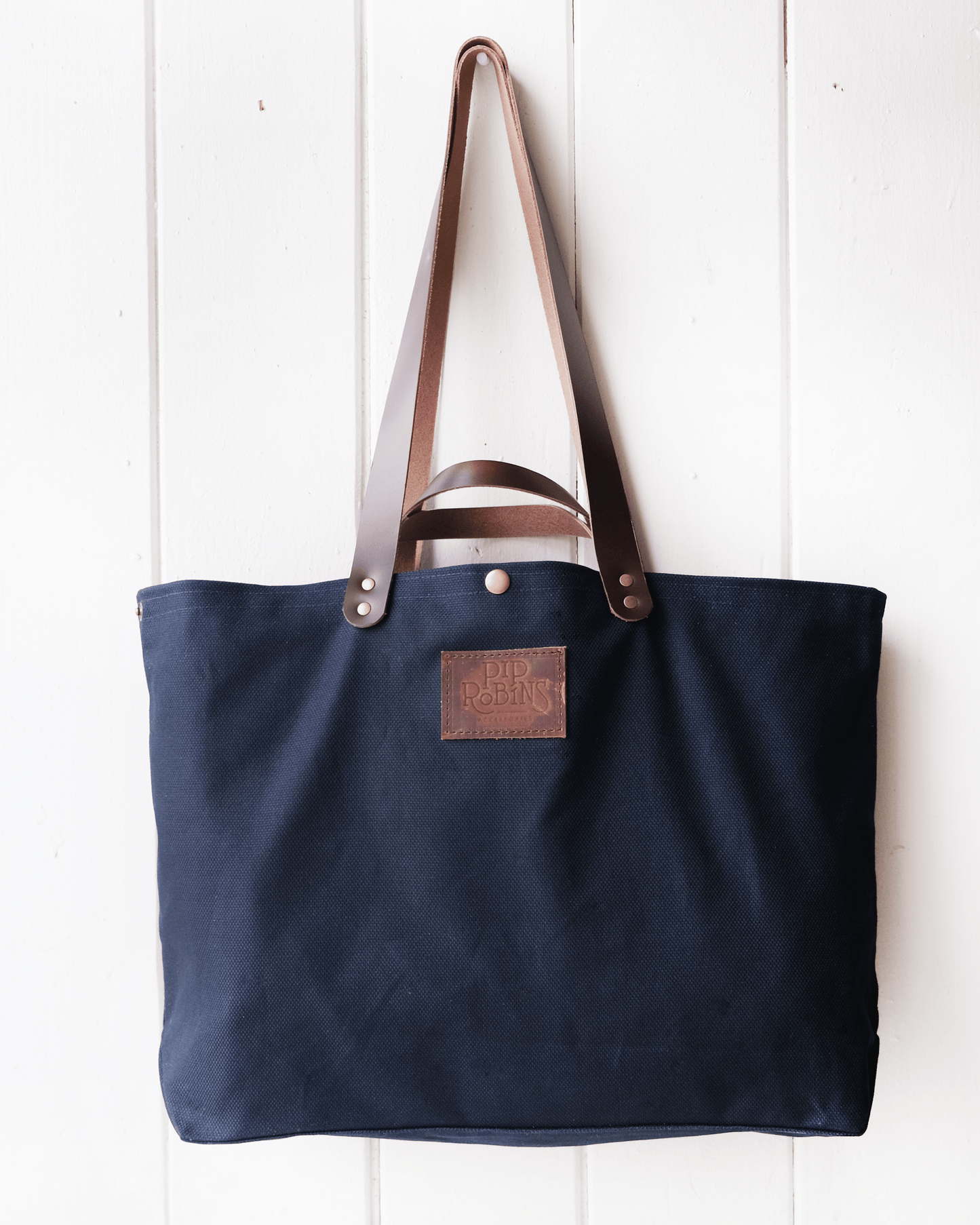 Mini-Mini Maggie Bag: Navy