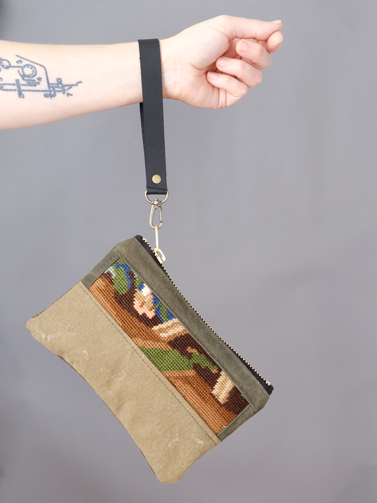 Last Supper Wristlet No. 106
