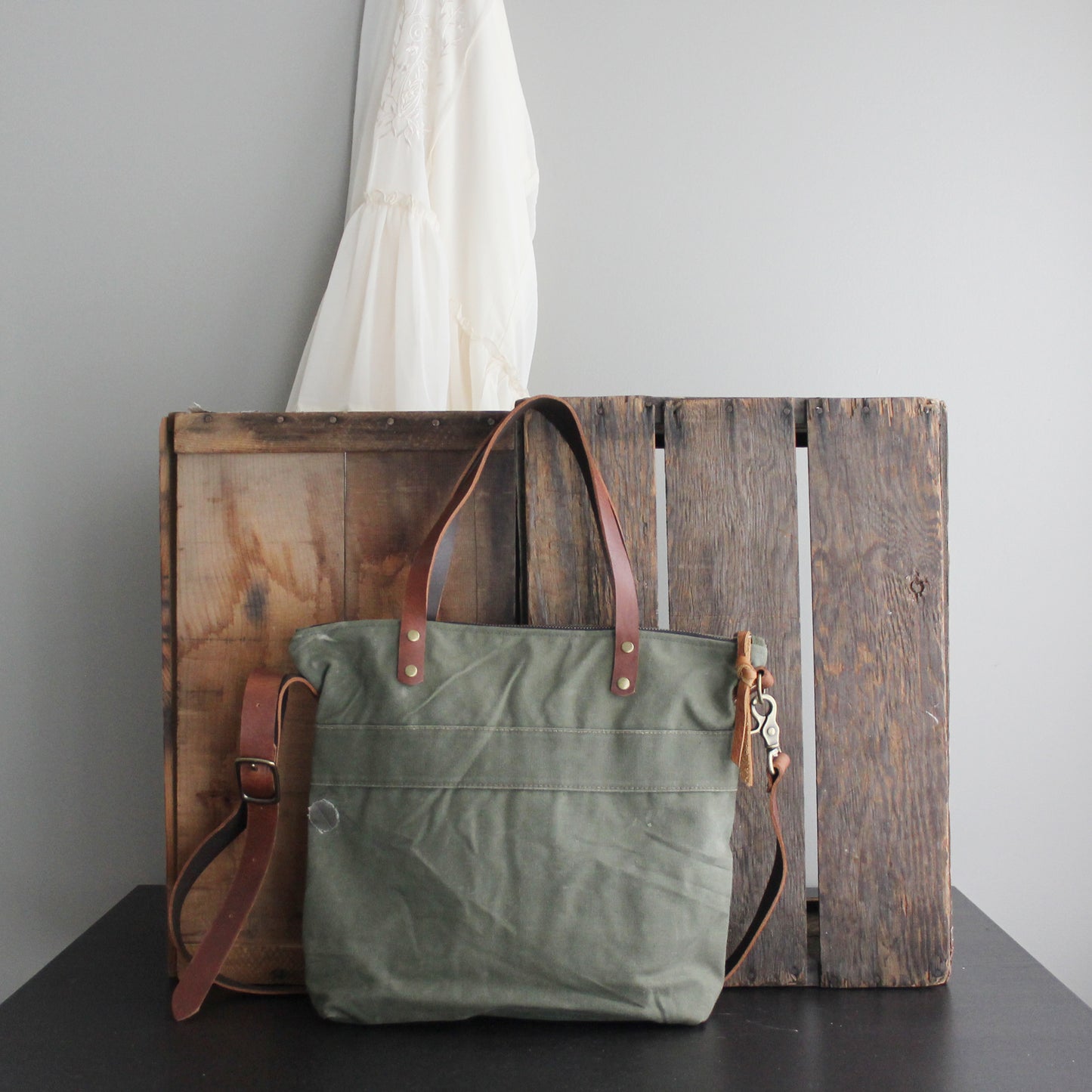 Military Tote No. 02