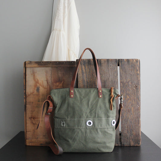 Military Tote No. 32