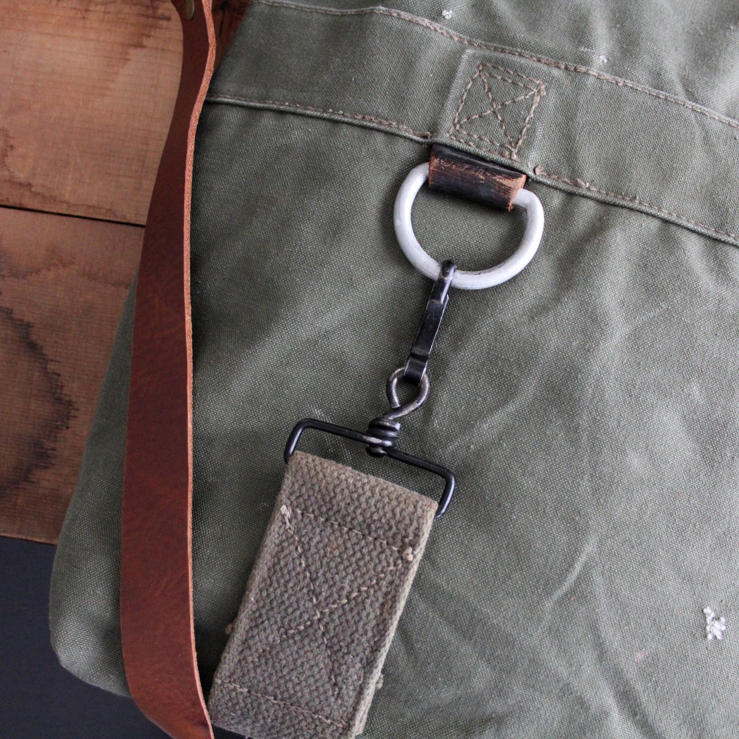 Military Tote No. 32