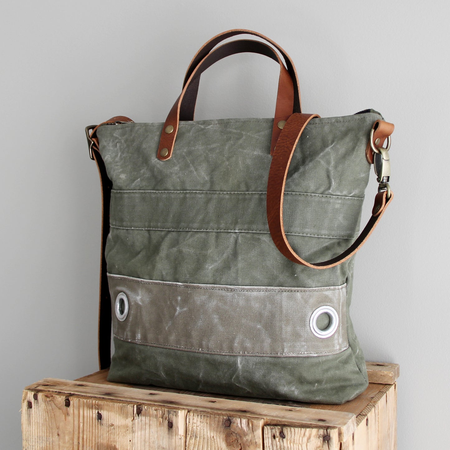 Military Tote No. 5