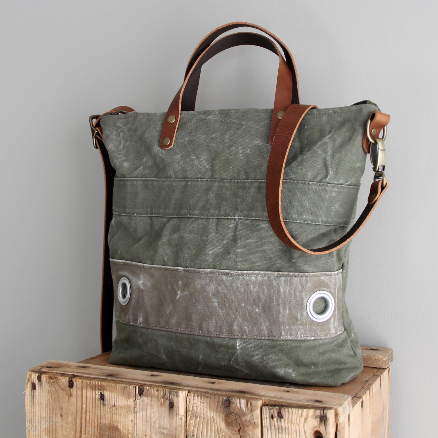 Military Tote No. 5