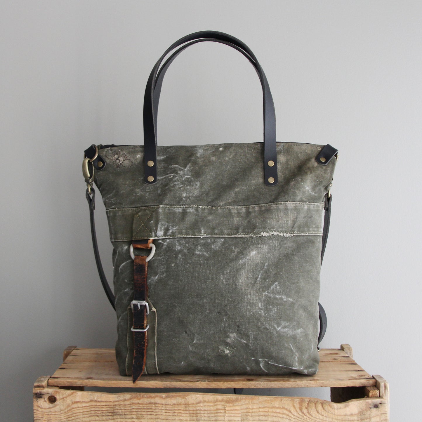 Military Tote No. 11