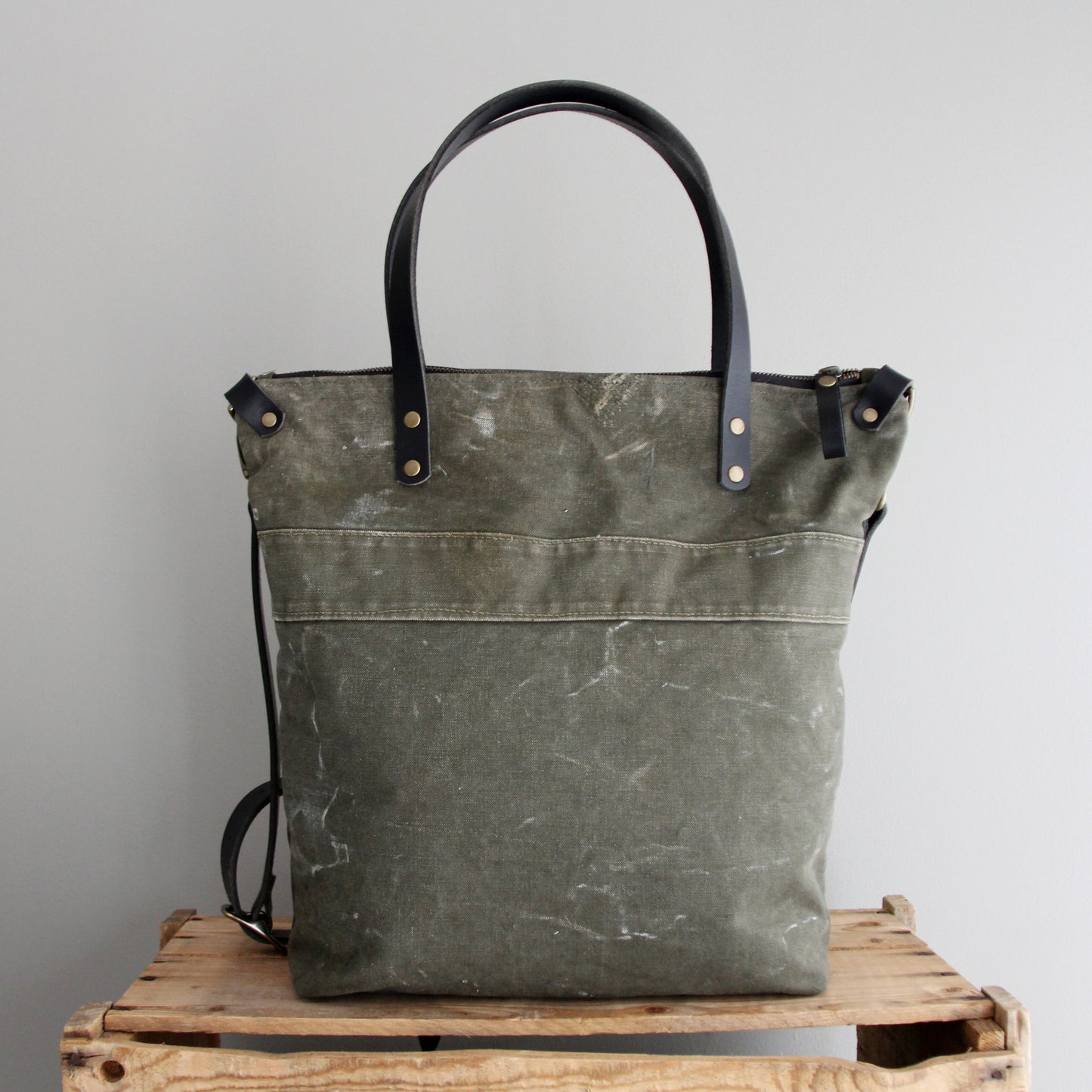 Military Tote No. 11