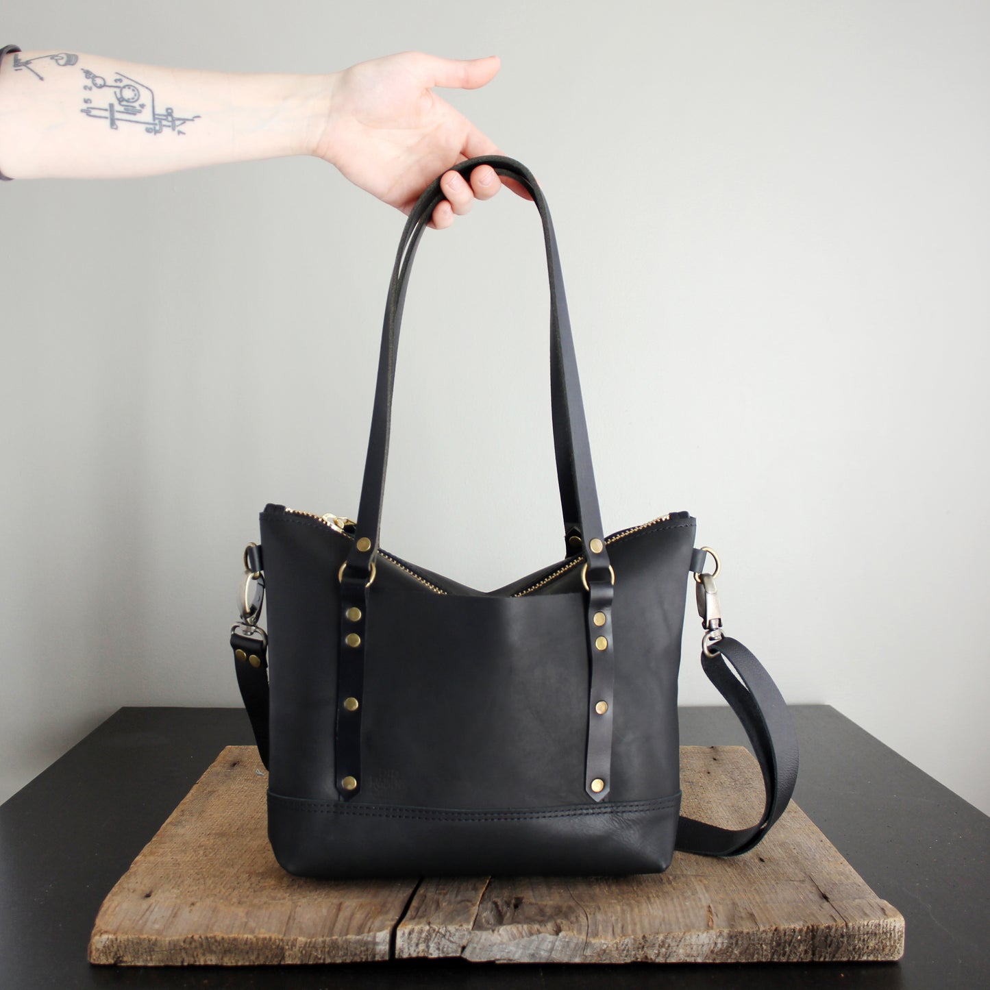 Mini Leighton Tote: Brass Hardware No. 19