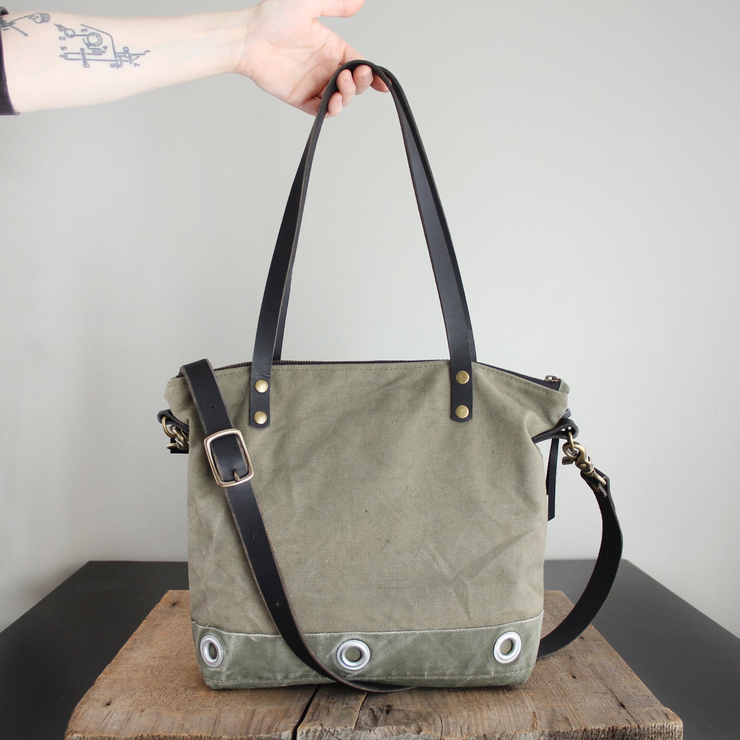 Military Tote No. 39