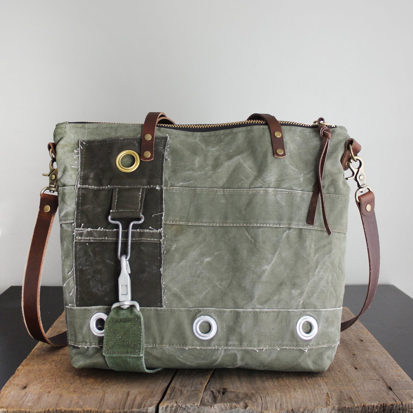 Military Tote No. 40