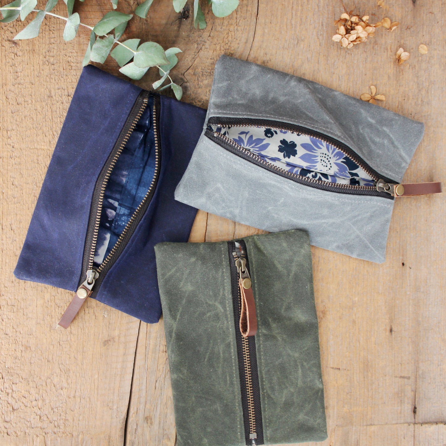 Waxed Canvas Zipper Pouch