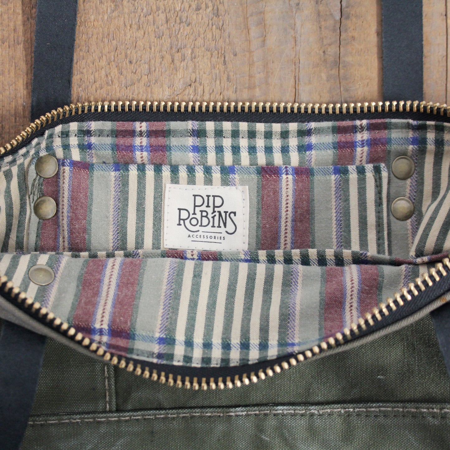 Military Tote No. 72