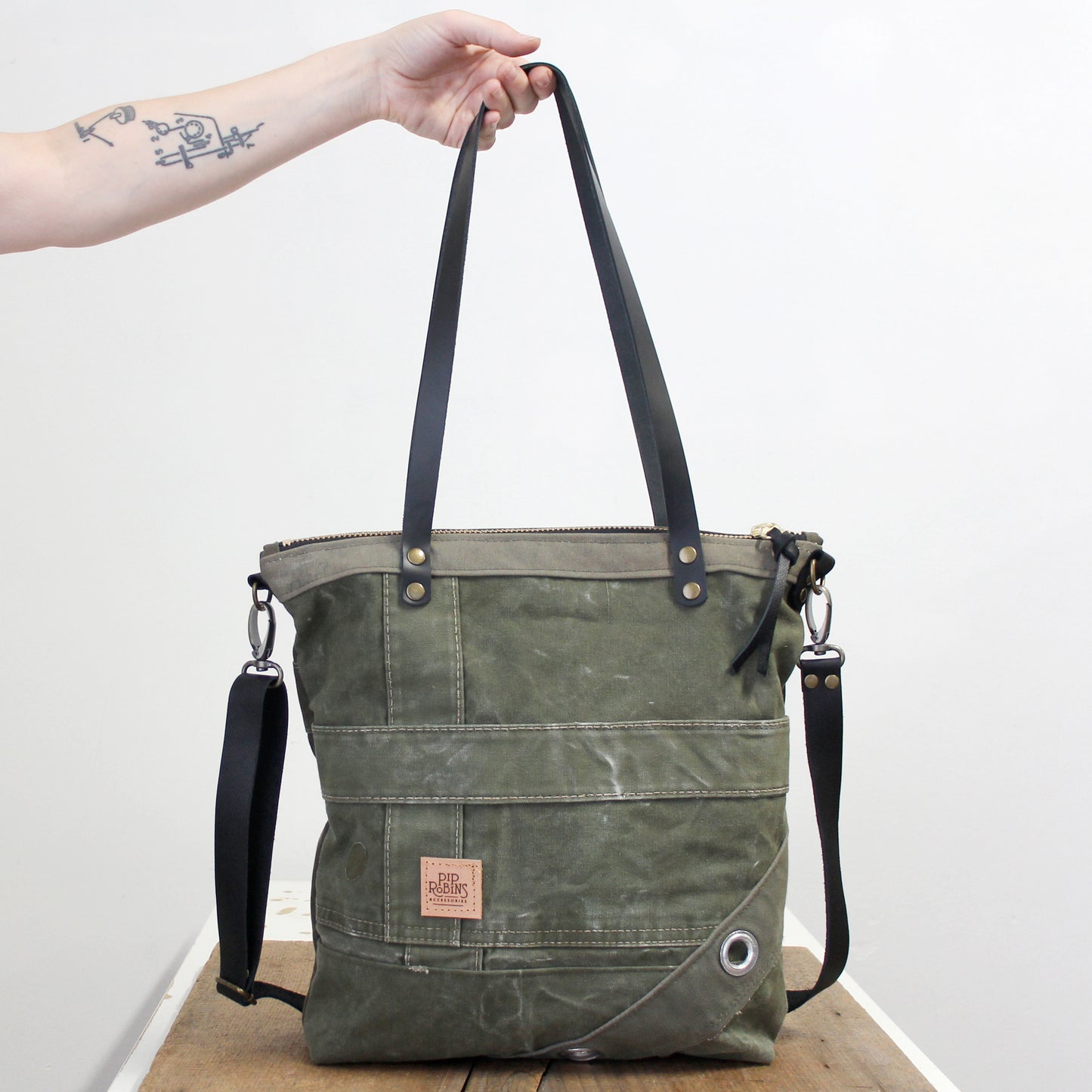 Military Tote No. 64