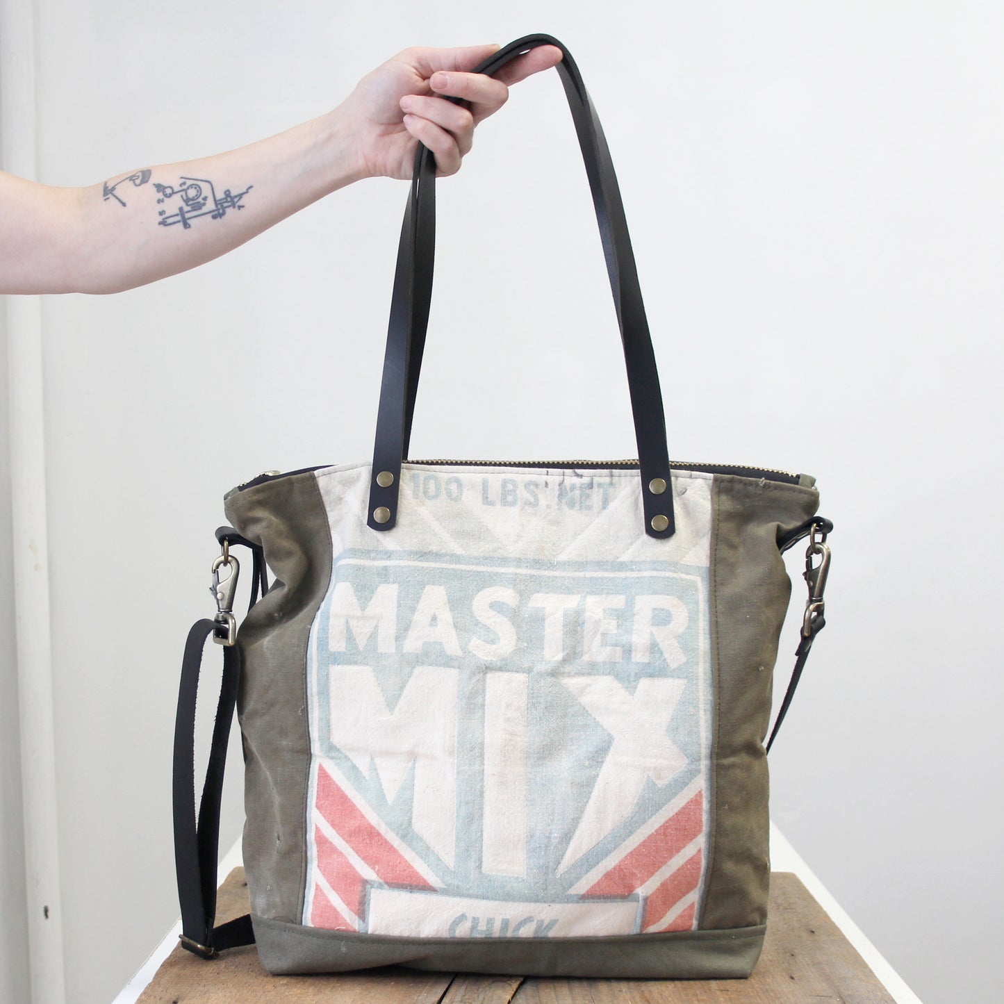 Military Tote No. 69