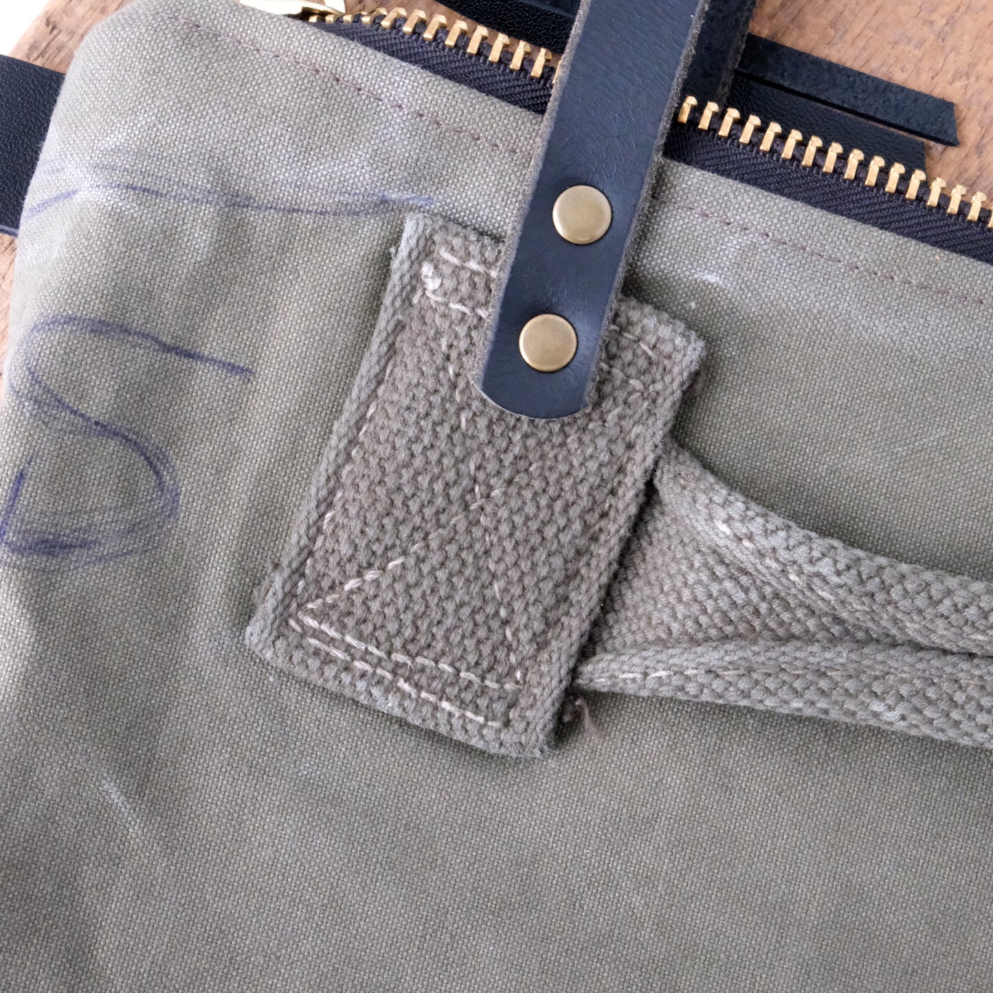 Military Tote No. 85