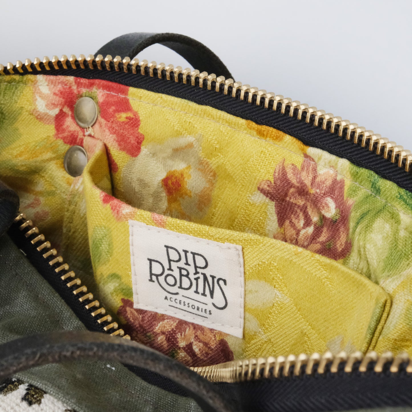 Military Tote No. 86