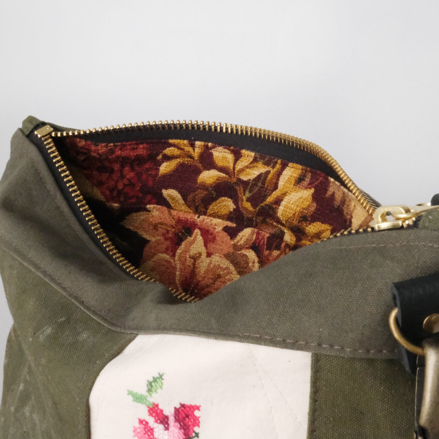 Military Tote No. 81