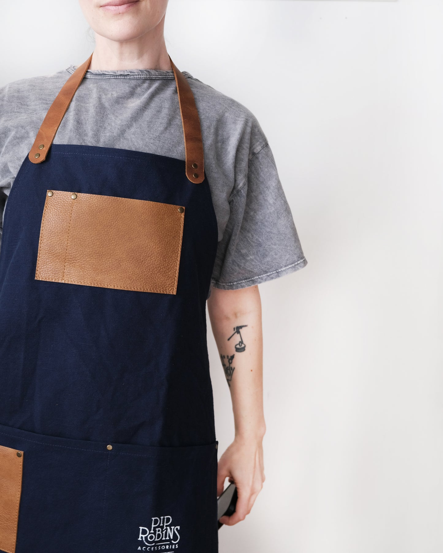 Workwear Apron: Navy & Cognac