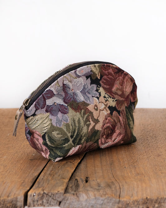 Max Lex Pouch: Dark Floral