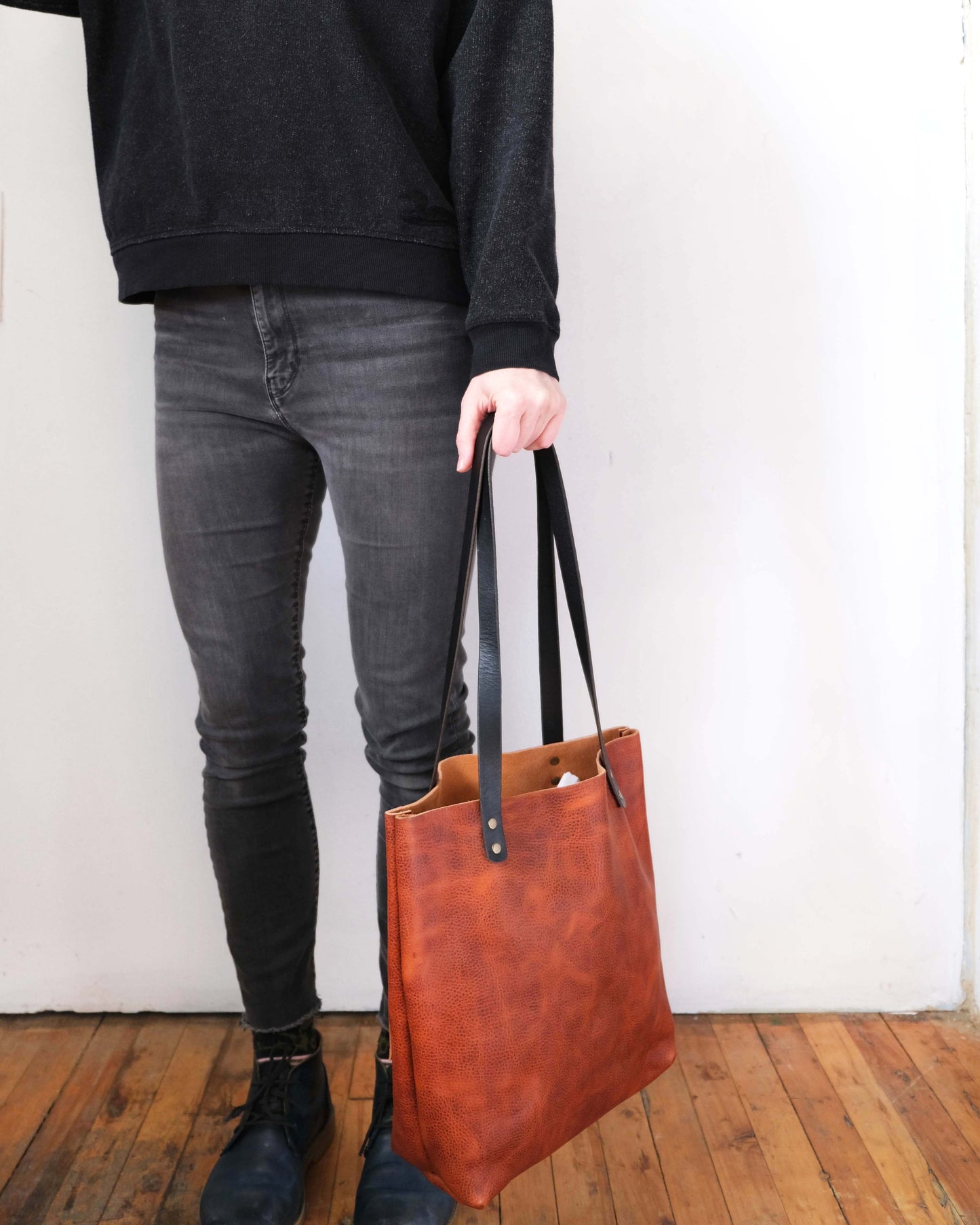 Hot Pepper Leather Everyday Tote No. 11
