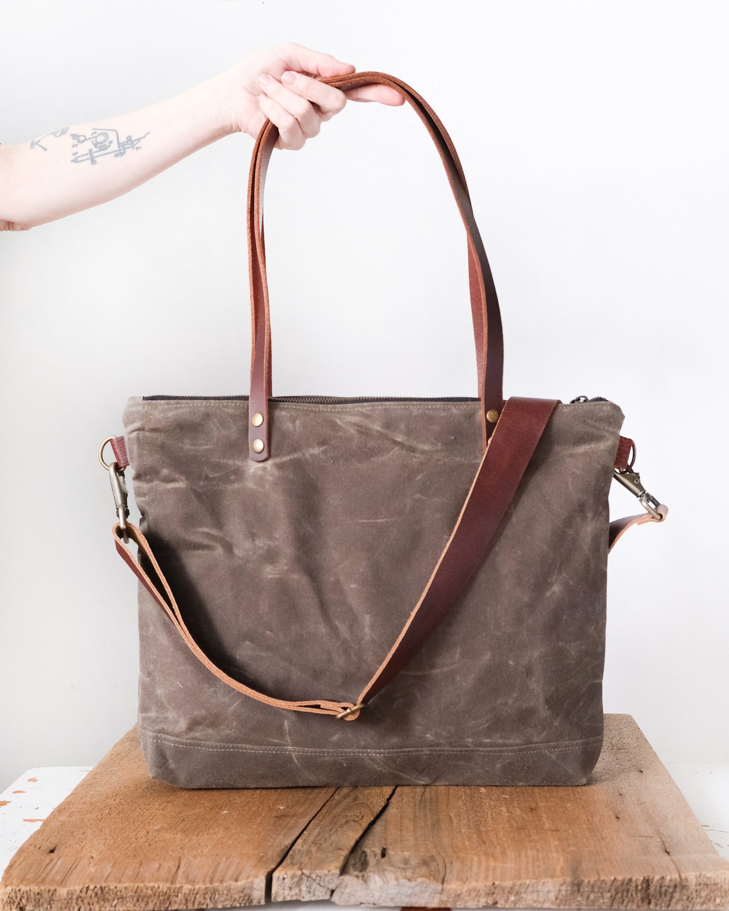 Waxed Canvas Tote: Oak Brown