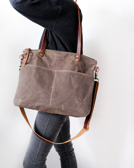 Waxed Canvas Tote: Oak Brown