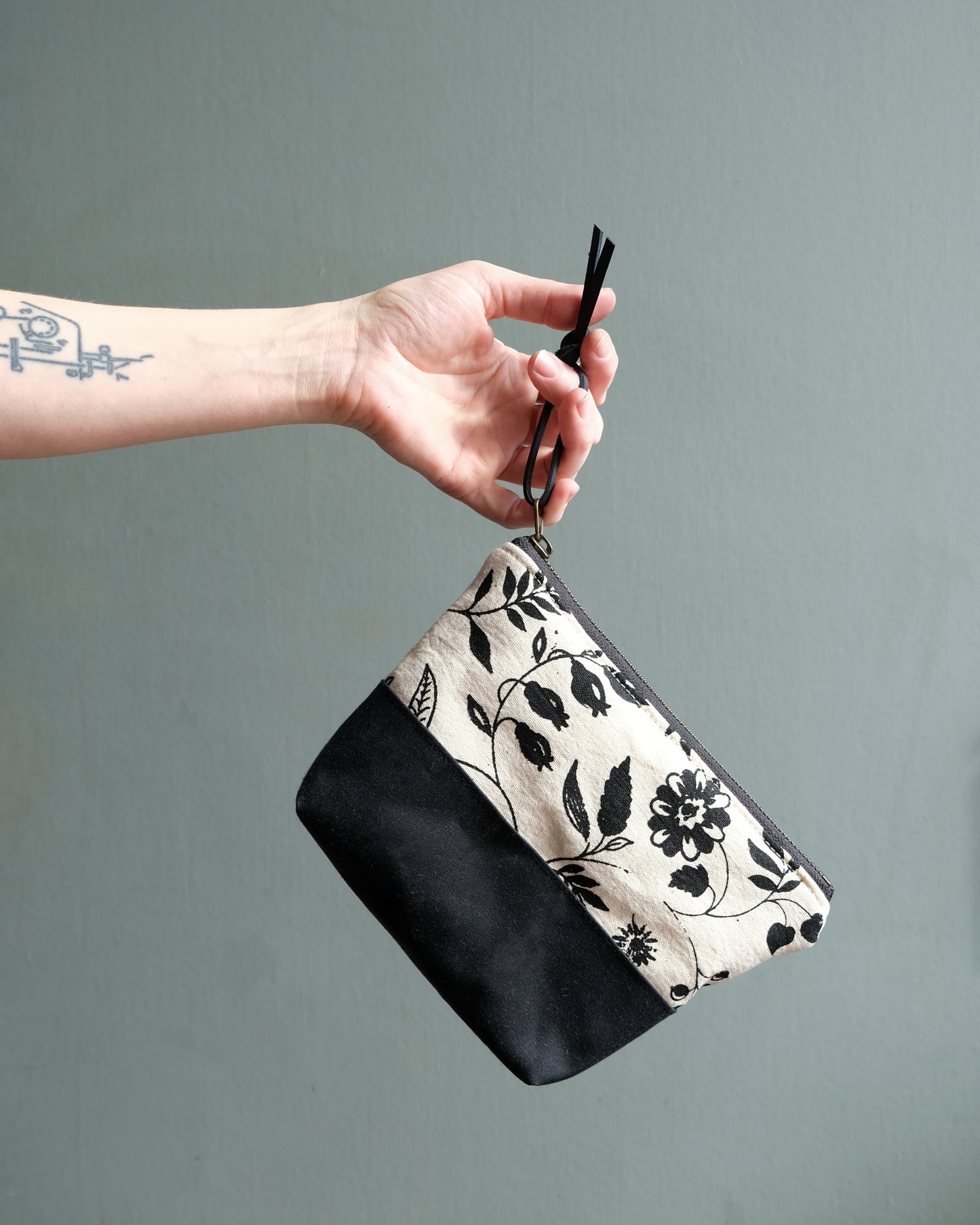 Tintides Pouch