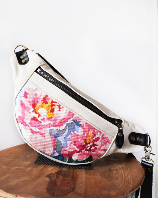 Heritage Mini Tabitha: Pink Peonies