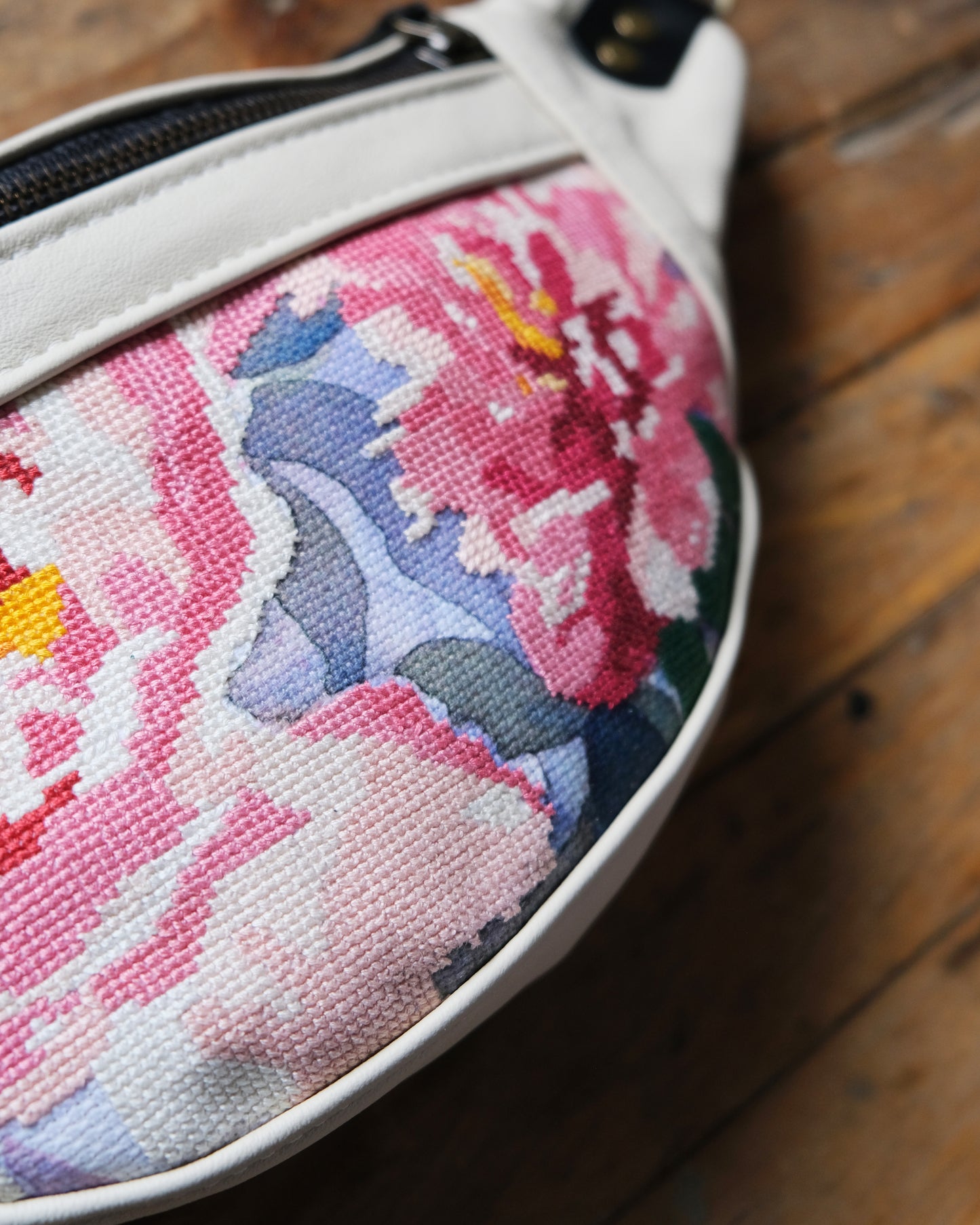 Heritage Mini Tabitha: Pink Peonies