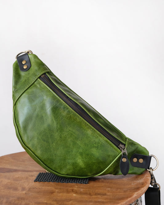 Mini Tabitha: Bright Green Leather