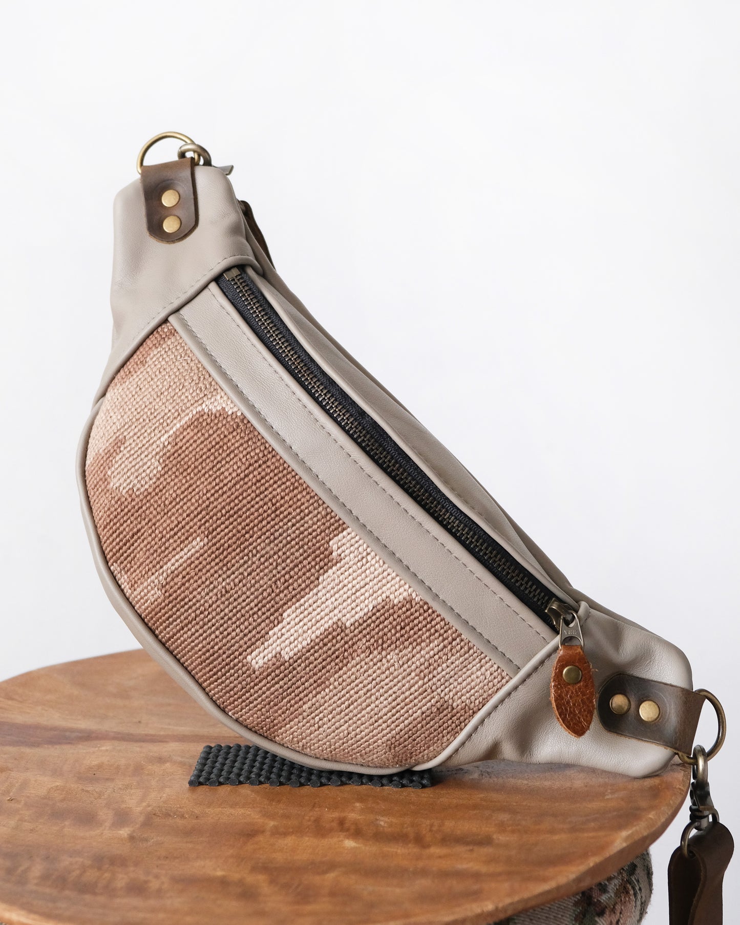 Heritage Mini Tabitha: Texture Tones I