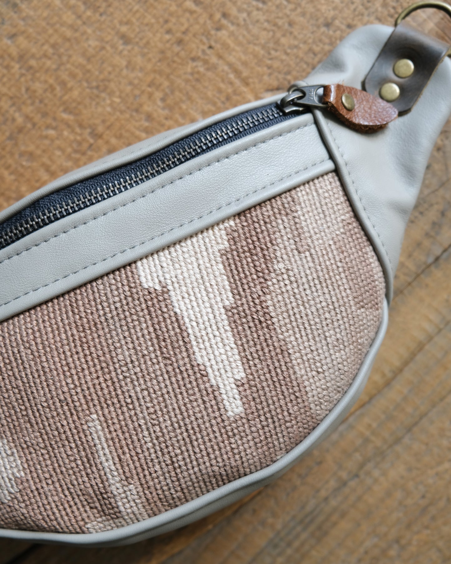 Heritage Mini Tabitha: Texture Tones I