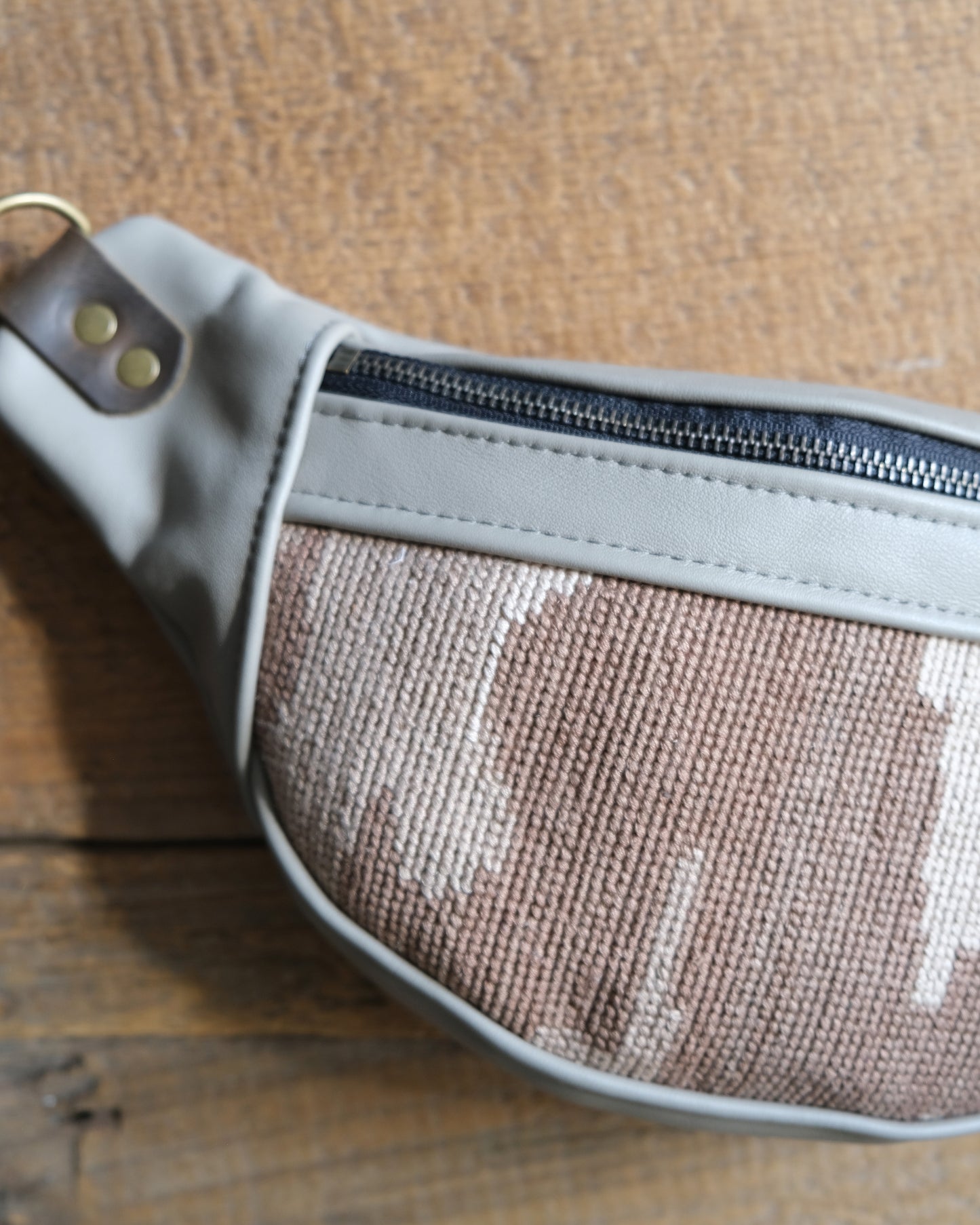 Heritage Mini Tabitha: Texture Tones I