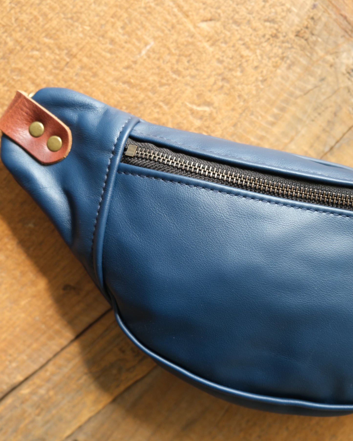 Mini Tabitha: Navy Leather II